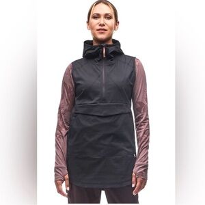 Indyeva Cangur Black Hooded Vest Women’s size medium pockets kangaroo pocket